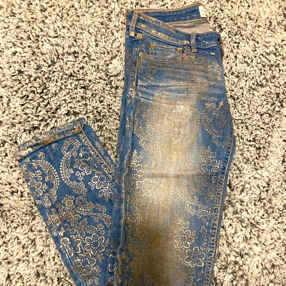 Hollister jeans size 3